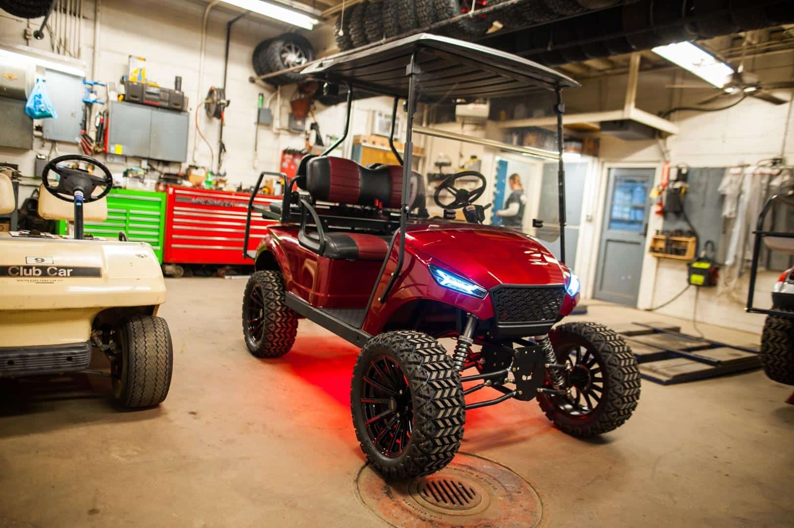 Glenn's Golf Car Central serving custom cart customers across Northeast Ohio