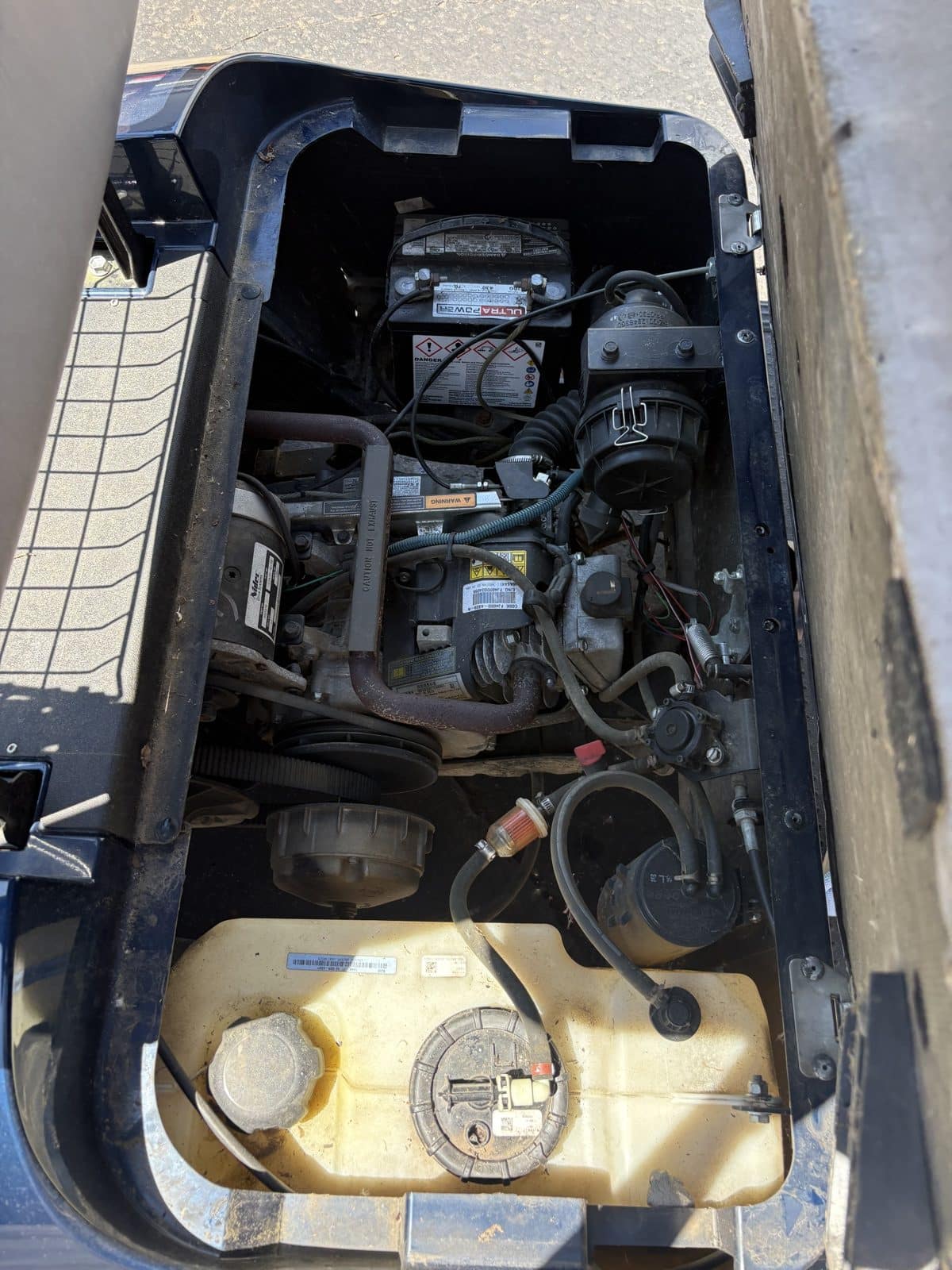 2017 EZGO TXT photo 5